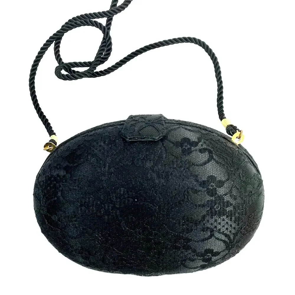 Vintage 80s Whiting & Davis Black Lace Clamshell Evening / Shoulder Bag